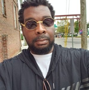 Meet your Posher, Robin